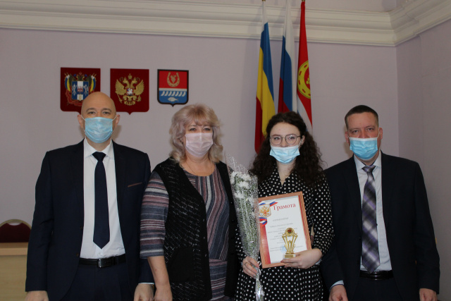 Завершился конкурс «Учитель года» в Цимлянском районе - отдел образования